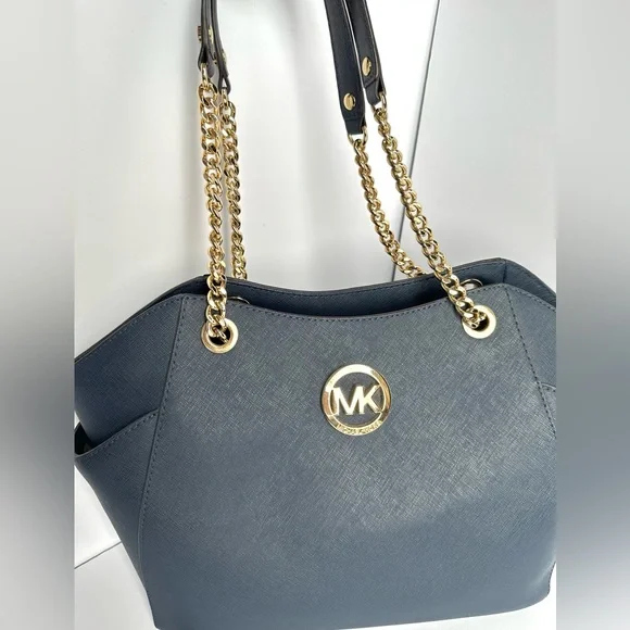 MICHAEL KORS LG CHAIN
SHOULDER TOTE BLUE + WALLET - Picture 3 of 16